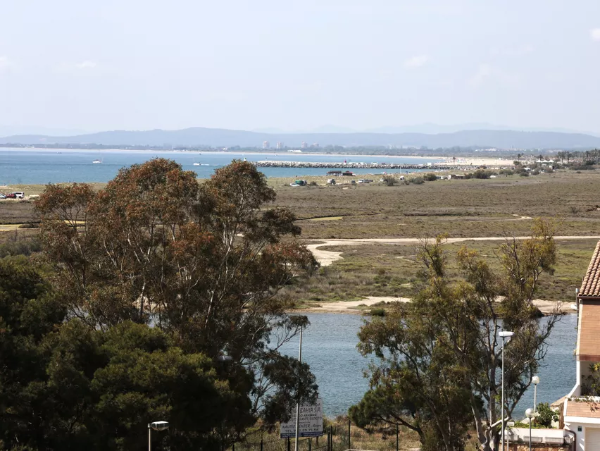 A vendre studio à Isla de Roses, Santa Margarita, avec une vue très large