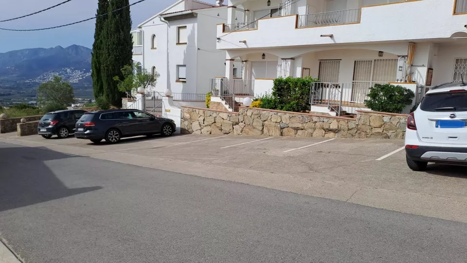 Apartment im Erdgeschoss, mit Blick, Gemeinschaftspool und Parking