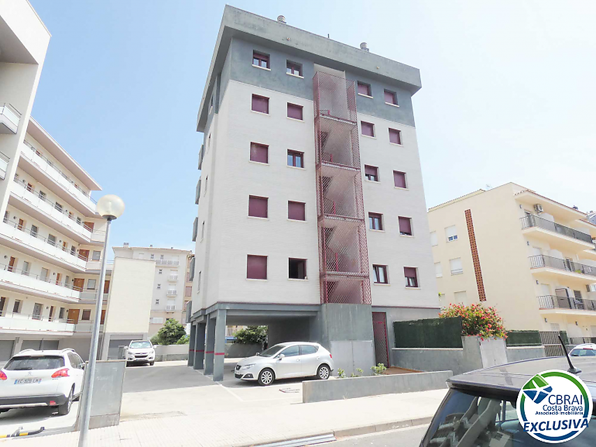 Apartament en zona tranquil a prop de la platja