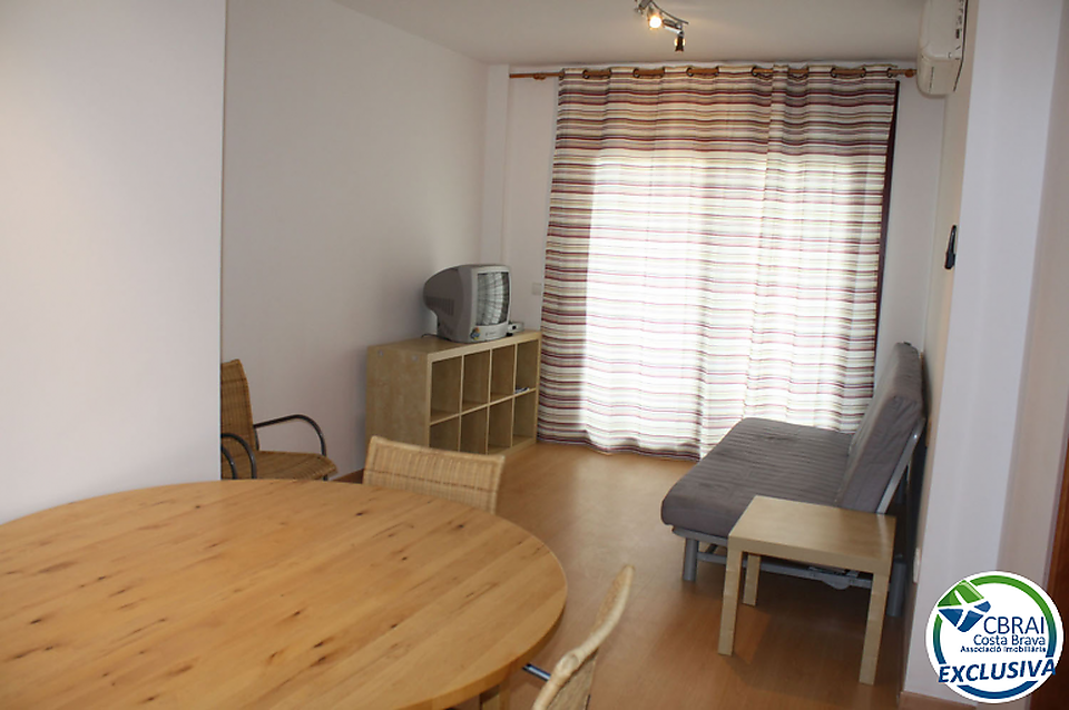 Apartament en zona tranquil a prop de la platja