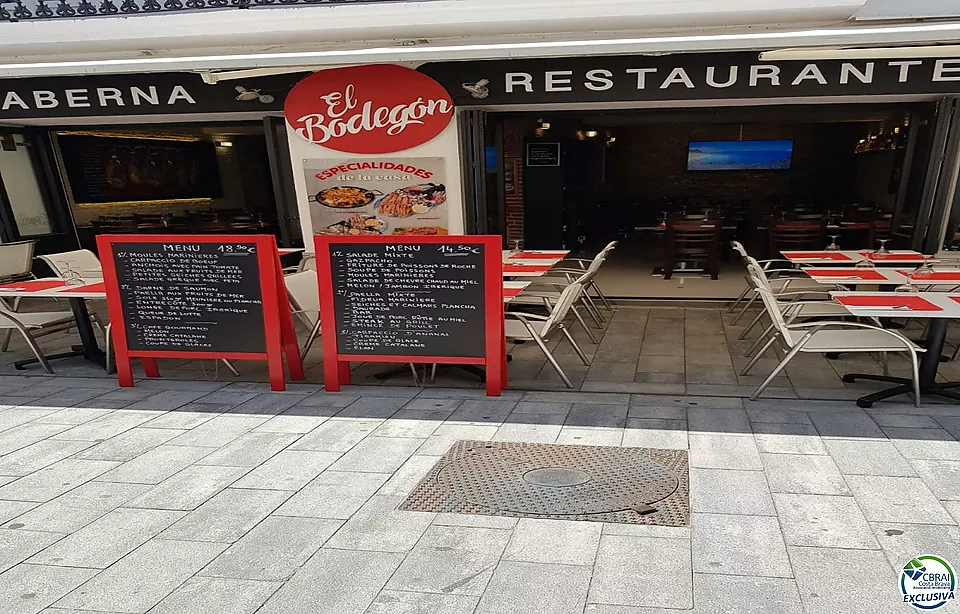 Local Restaurant dans le centre de Roses