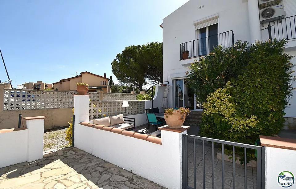 Two-bedroom fisherman's cottage with double terraces, garage, and mooring for sale