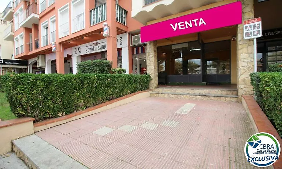 GRAN RESERVA Local comercial en venda a 20m de La Caixa