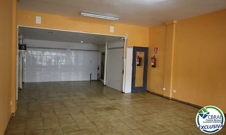 GRAN RESERVA Local comercial en venda a 20m de La Caixa