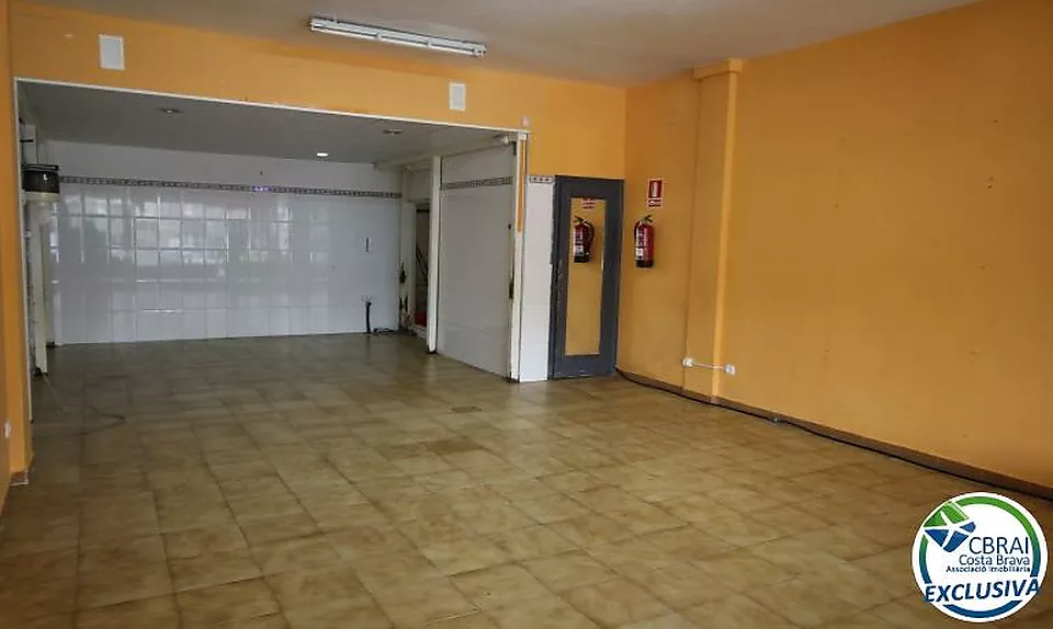 GRAN RESERVA Local comercial en venda a 20m de La Caixa