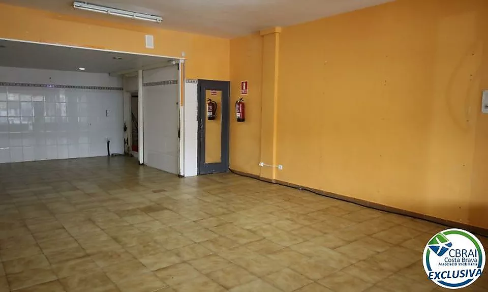 GRAN RESERVA Local comercial en venda a 20m de La Caixa