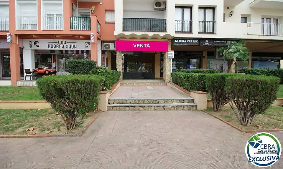 GRAN RESERVA Local comercial en venda a 20m de La Caixa