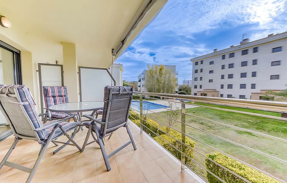 Apartament amb Terrassa a 200m. del mar