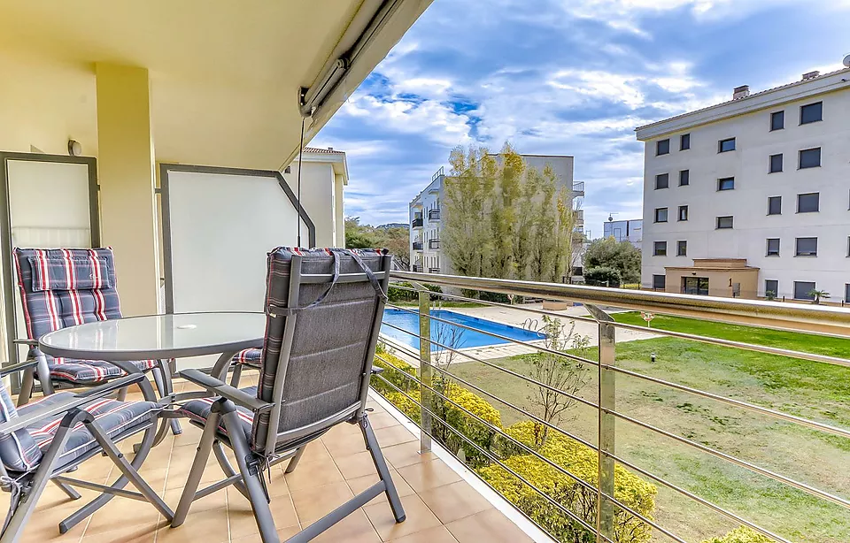 Apartament amb Terrassa a 200m. del mar