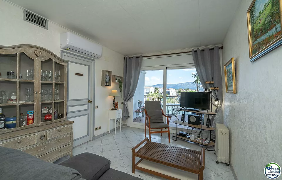 Precioso apartamento con maravillosas vistas al Port Empordà