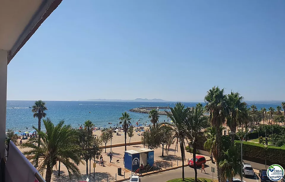 Apartament amb vistes al mar