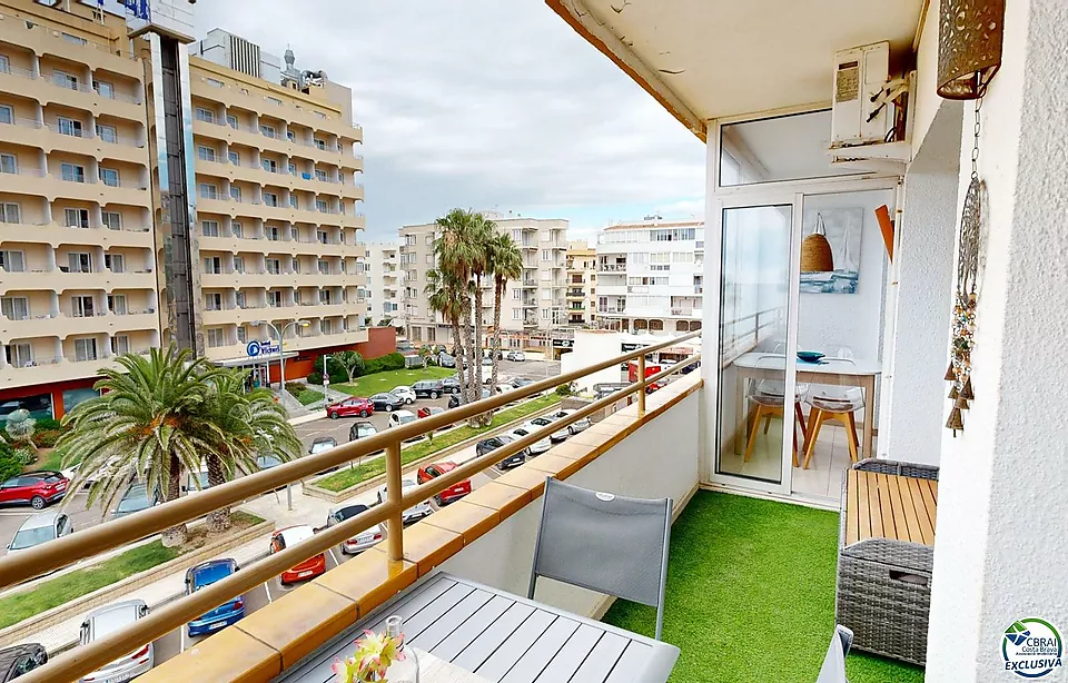 Apartament amb vistes al mar