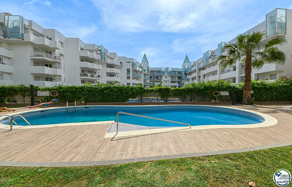 Charming apartment with communal pool