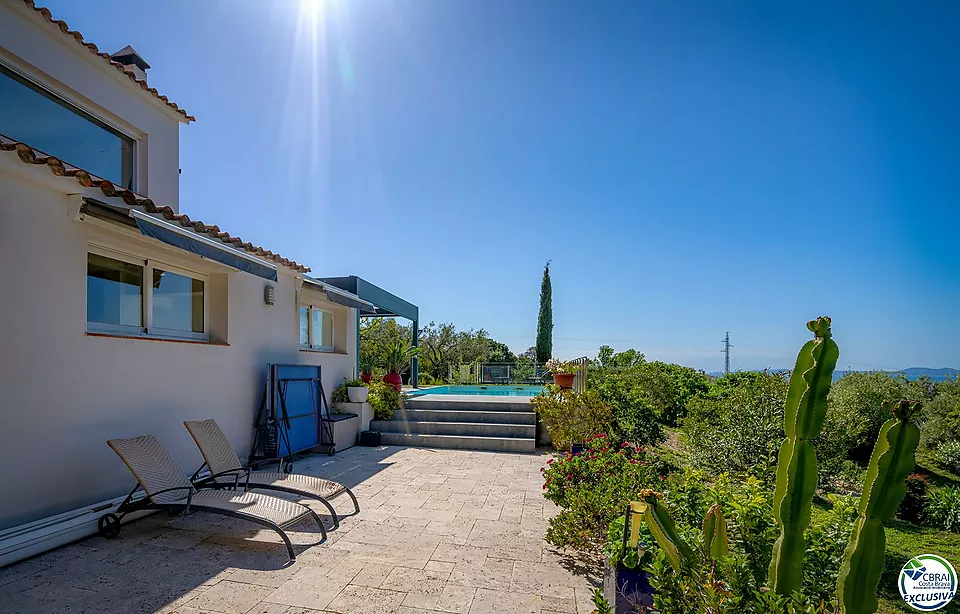 Magnifique villa rénovée entourée par la nature