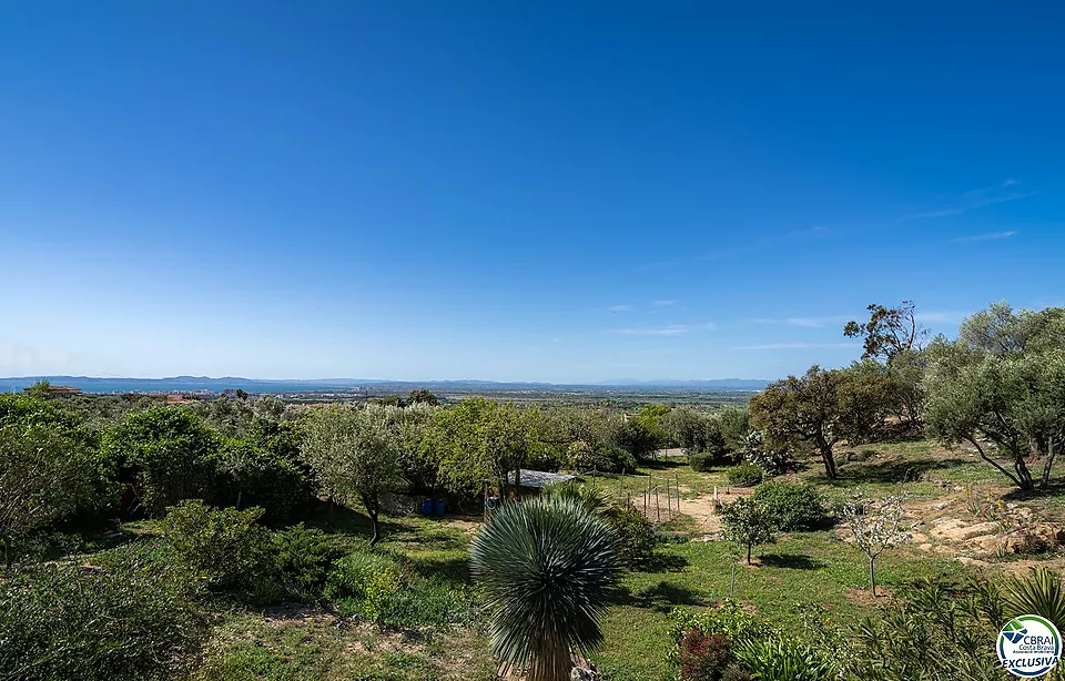 Magnífica villa reformada rodeada de naturaleza