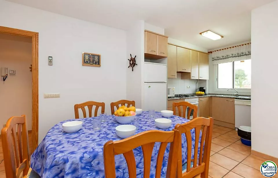 Cosy flat 100m from the sea, located in the urbanization of Fener de Baix, between Llançà and El Port de la Selva.