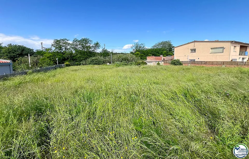 Parcela de 488 m² en Sant Miquel de Fluvià ????????