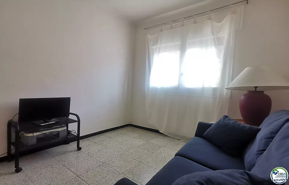 Magnificent apartment near the beach in Portbou