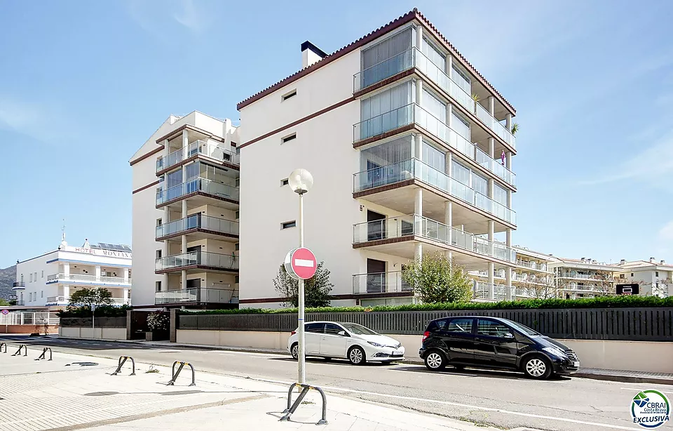 Pis en venda a 50m de la platja a Salatar, Roses