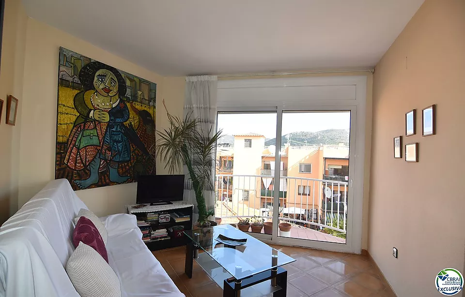 Apartament ubicat al centre de Roses a tan sols 600m de la platja