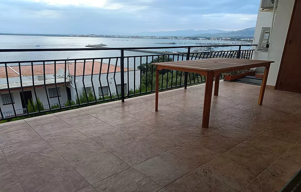 Appartement de rêve avec vue panoramique sur la baie  et le port der Rosas