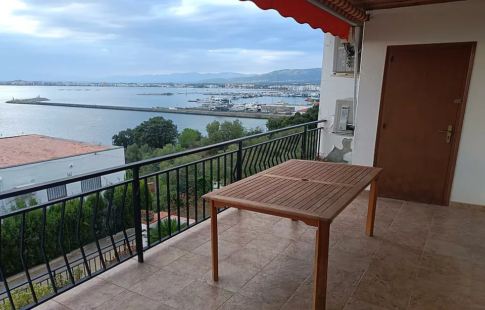 Appartement de rêve avec vue panoramique sur la baie  et le port der Rosas