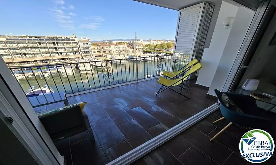 Réservé - Penthouse avec 2 chambres, vue mer et grand garage