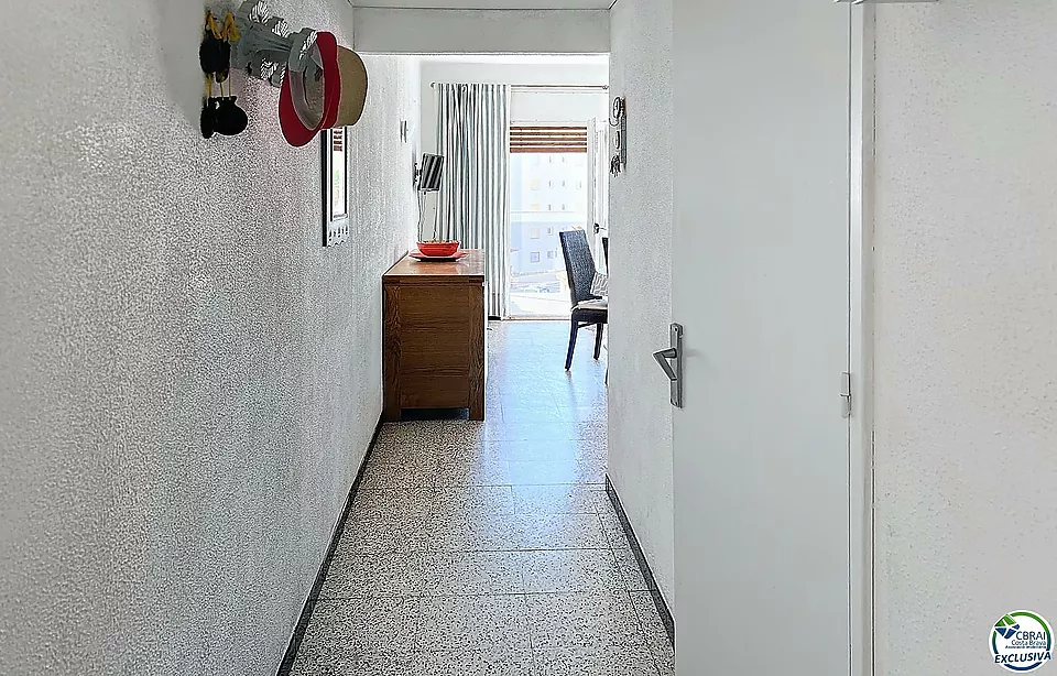 APARTAMENT VISTES AL MAR A 2 MINUTS DE LA PLATJA AMB PÀRQUING