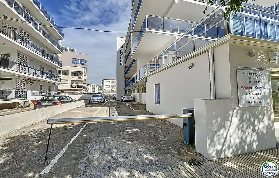 APARTAMENT VISTES AL MAR A 2 MINUTS DE LA PLATJA AMB PÀRQUING