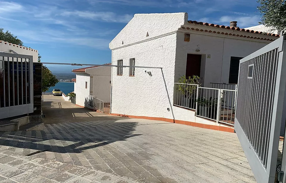 Appartement Vue Mer au Mirador de La Bahia de Roses