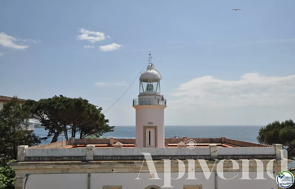 Construeix la teva nova casa a pocs minuts de la platja! Bona oportunitat!