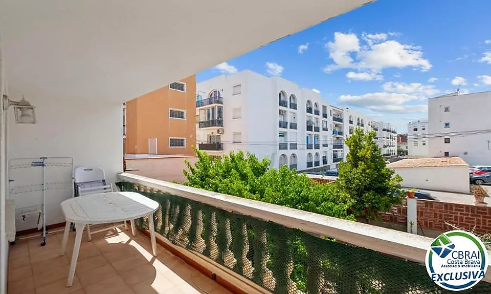 NAUSICA Apartament d´un dormitori amb terrassa a reformar