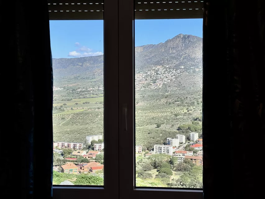 Maison à vendre entre ciel et terre, entre mer et montagne-Els Grecs, Roses.