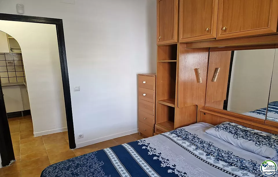 51 m² große Wohnung im Erdgeschoss eines Anwesens in Empuriabrava.