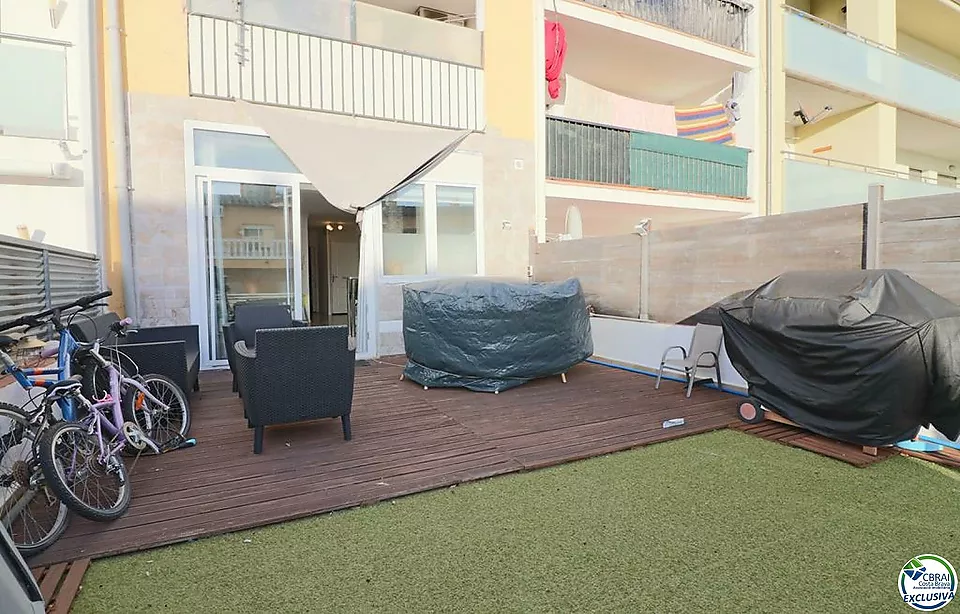 Ampli apartament de 2 dormitoris amb gran terrassa de 31m2