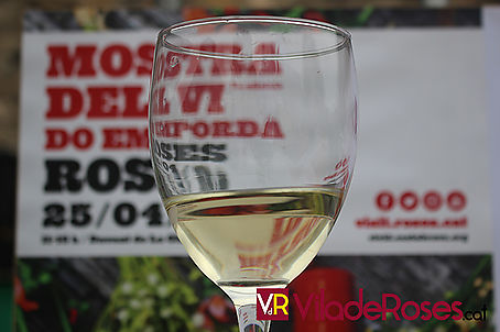 Le VIIe Salon du Vin de l'AO Empordà à Roses attire de nombreux visiteurs