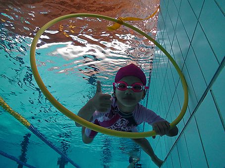 La Piscina Municipal de Roses amplia horaris